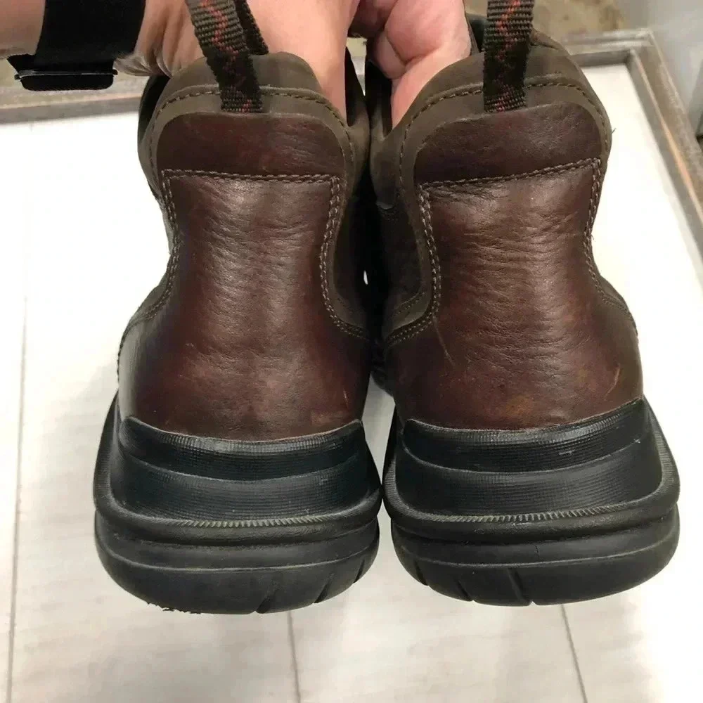 Clarks Ash Gortex Boots Men 9.5M Leather Waterproof‎ Hiking Mid EUC Brown